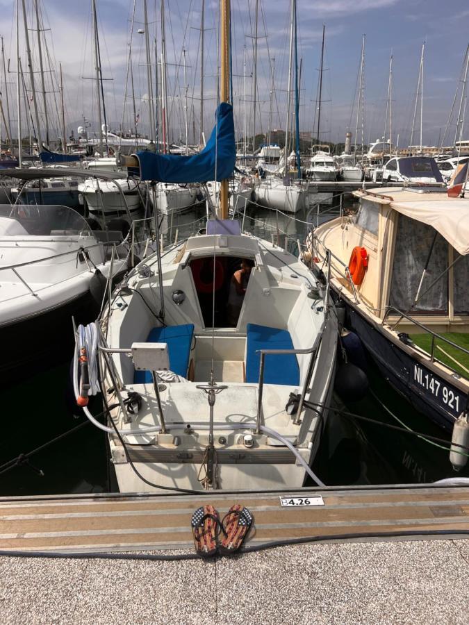 Location Antibes Exterior photo